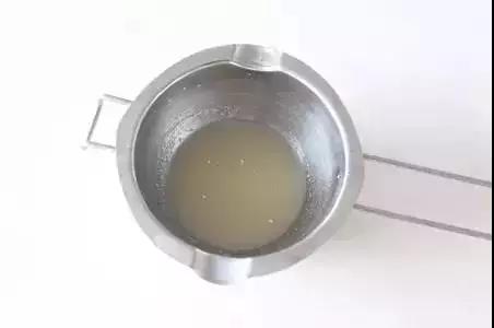 奶冻蛋糕卷做法丨幸福感满满的可可奶冻蛋糕卷