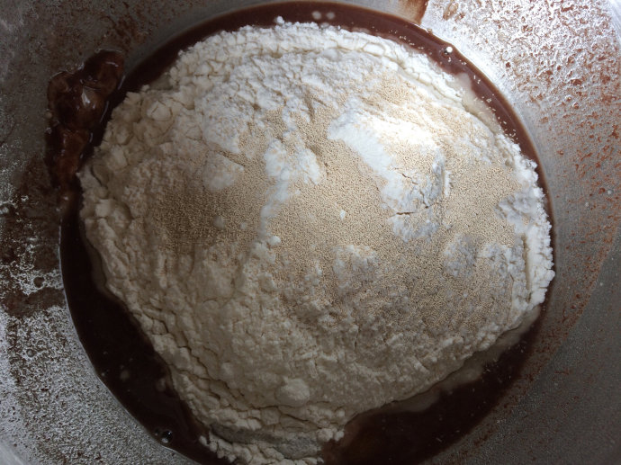 可可巧克力杯子面包的做法步骤图,可可巧克力