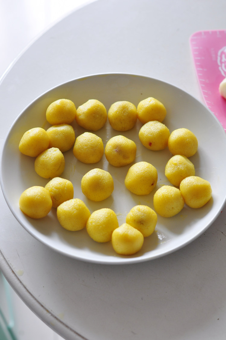 自制冰皮月饼的做法及配方,奶黄冰皮月饼怎么