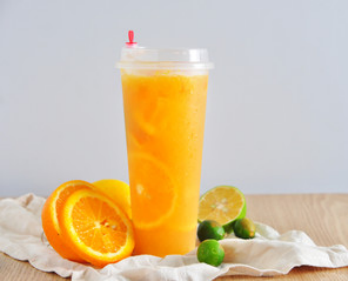 喝腻了西瓜汁?试试当下这几款流行的水果茶